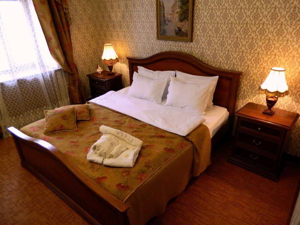 Hotel Lux Angliter Wołogda Zewnętrze zdjęcie